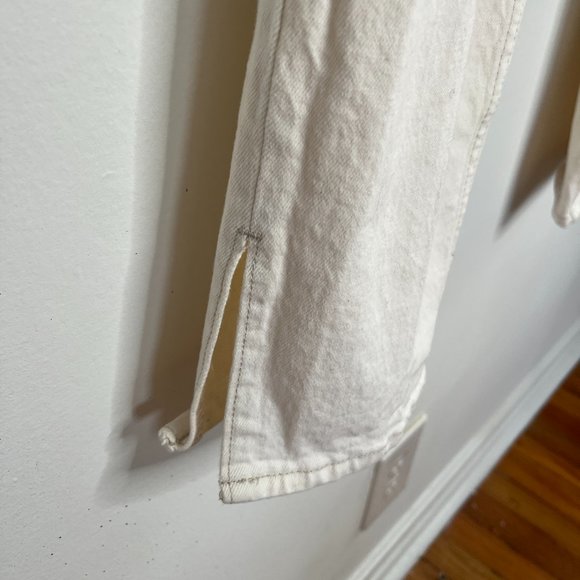 Abercrombie and Finch The 90s Straight Ultra High Rise - Picture 7 of 10